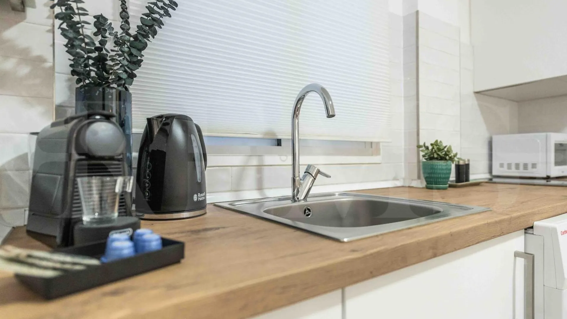Cozy Apartment Near Plaza De La Merced By Rems Málaga